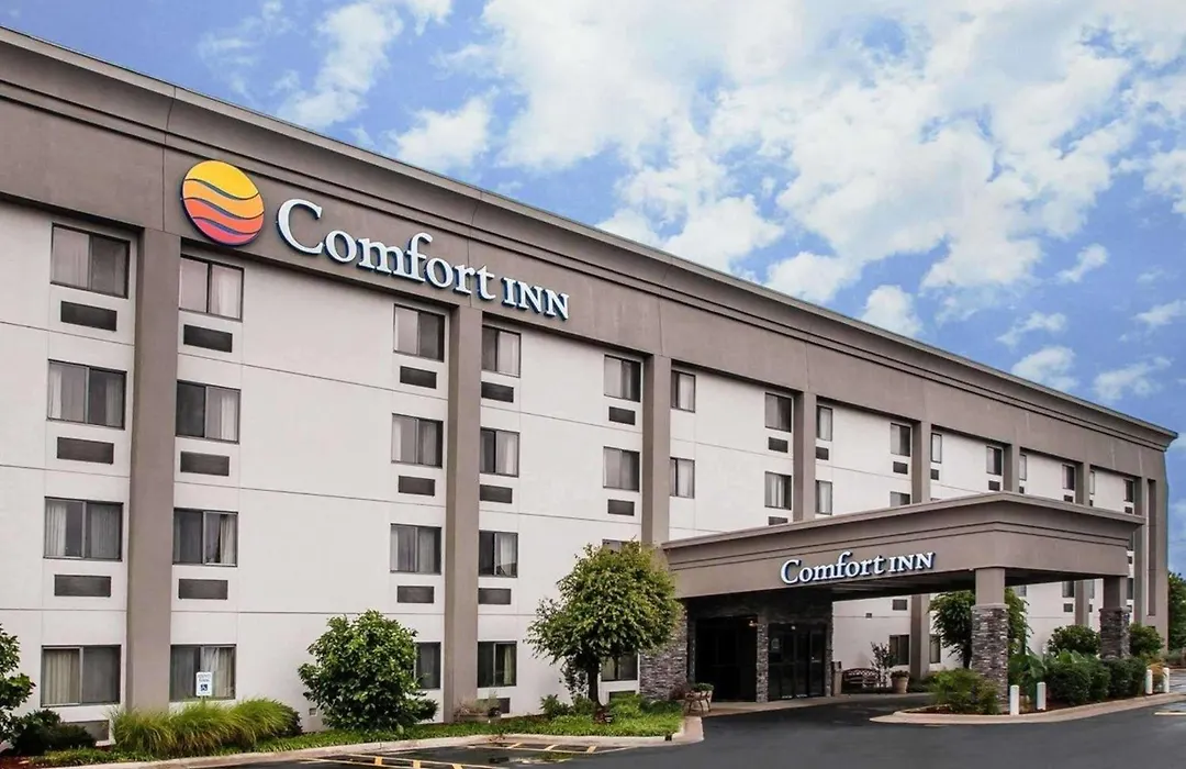 Comfort Inn South - Springfield-1